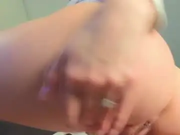 Chaturbate Live Porn of lili__roze_