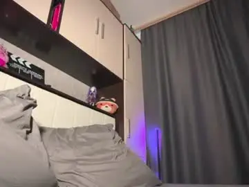 Chaturbate Live Sex Cam of marciwakeup