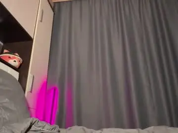 Chaturbate Live Sex Cam of marciwakeup