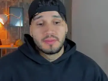 Chaturbate Sex Cam of deymon_scott