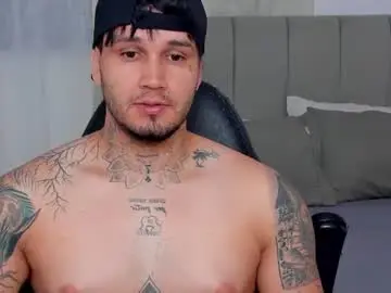 Chaturbate Watch Live Sex Cams of deymon_scott