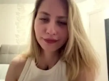 Chaturbate Sex Chat of dorielathern