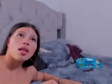 Chaturbate Adult Webcam of game_with_lesbians_