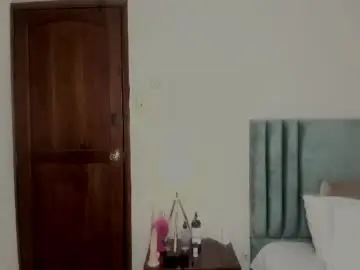 Chaturbate Live Porn of lyravendrell