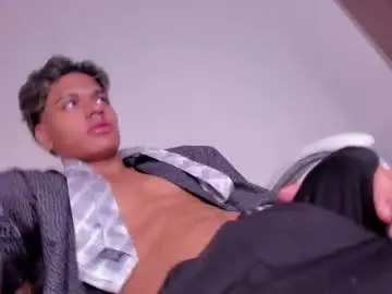 Chaturbate Live Porn of marco_deluxe