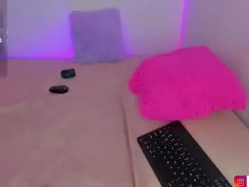 Chaturbate Watch Live Sex Cams of naughty_twink18