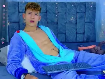 Chaturbate Live Porn of nicolastorres__