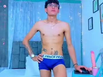 Chaturbate Watch Live Sex Cams of nicolastorres__