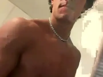 Chaturbate Sex Chat of tyy0ung