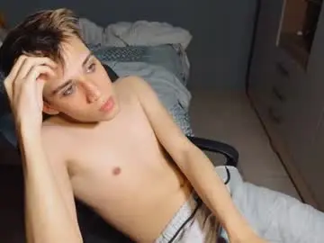 Chaturbate Private Sex Chat of kevinonly43