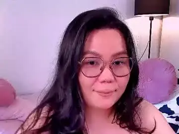 Chaturbate Watch Live Sex Cams of kyliewebster