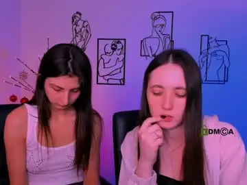 Chaturbate Live Sex Cam of laisy_flay
