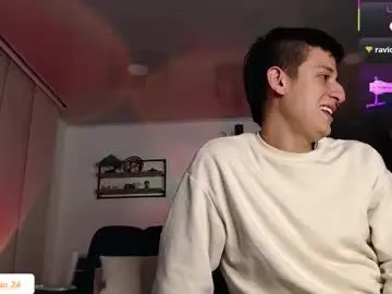 Chaturbate Live Sex Cam of ashely_ryan24