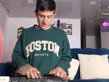 Chaturbate Best live sex cam show of ashely_ryan24