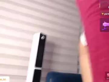 Chaturbate Live Sex Cam of ashely_ryan24