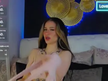 Chaturbate Nude Webcam of bellakarmma