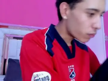 Chaturbate Watch Live Sex Cams of camila_and_johan_naughty