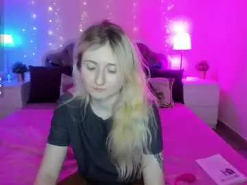 Chaturbate Watch Live Sex Cams of camilladreamer