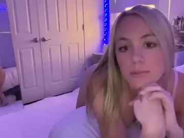 Chaturbate Watch Live Sex Cams of em3ryy