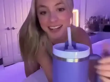 Chaturbate Free Live Porn of em3ryy