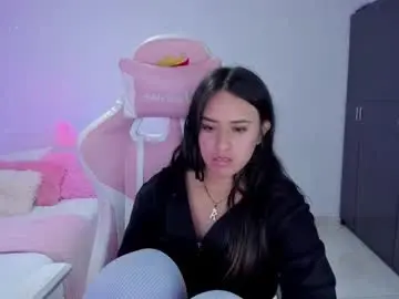 Chaturbate Free Porn Cam of isaa_diamond