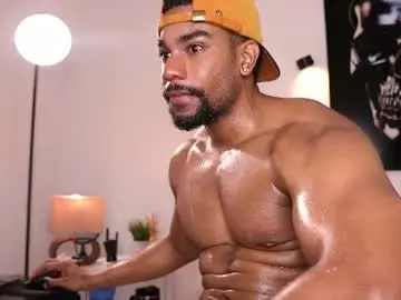 Chaturbate Live Sex Cam of jaycobortiz_