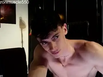 Chaturbate Live Sex Cam of metatron_muscle