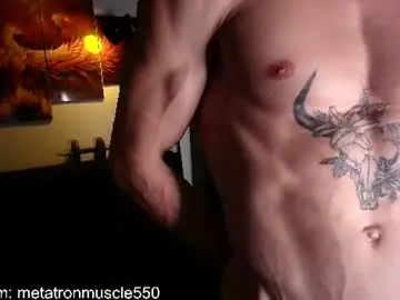 Chaturbate Live Sex Cam of metatron_muscle