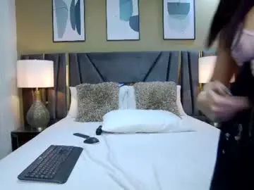Chaturbate Live Sex Cam of april_derricks