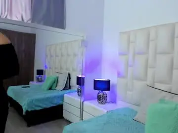 Chaturbate Live Sex of ariana_rouse_