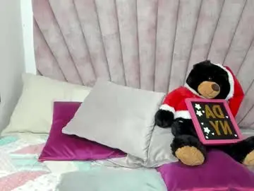 Chaturbate Watch Live Sex Cams of daniibelluci