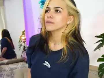 Chaturbate Watch Live Sex Cams of naho_4269