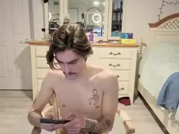 Chaturbate Free Live Porn of str8whiteboy21