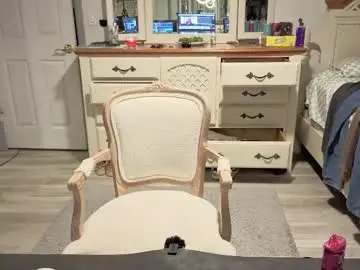 Chaturbate Nude Webcam of str8whiteboy21