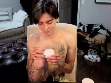 Chaturbate Adult Webcams of str8whiteboy21