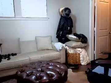 Chaturbate Free Porn Cam of str8whiteboy21