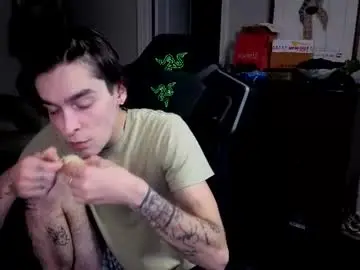 Chaturbate Free Porn Cam of str8whiteboy21