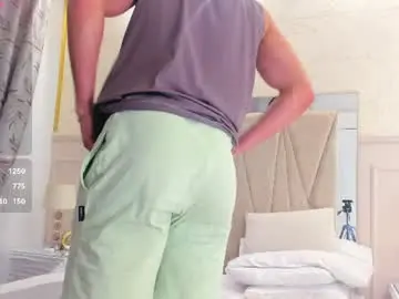 Chaturbate Live Porn of adrien_monteiro