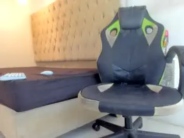 Chaturbate Adult Video Chat of alantrickz365