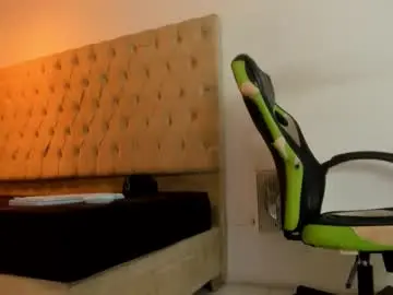 Chaturbate Free Porn Cam of alantrickz365