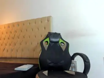 Chaturbate Sex Chat of alantrickz365