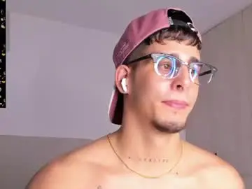 Chaturbate Best live sex cam show of camilo_ospina_