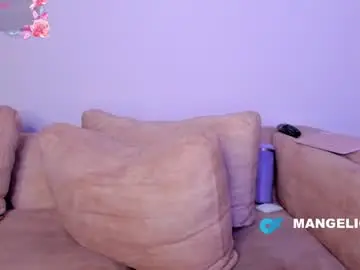 Chaturbate Live Sex of cute_molly18