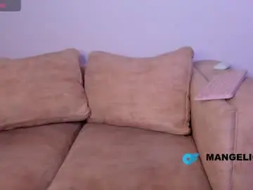 Chaturbate Sex Cam of cute_molly18