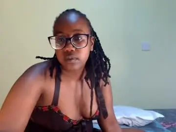 Chaturbate Sex Cam of elowen655796