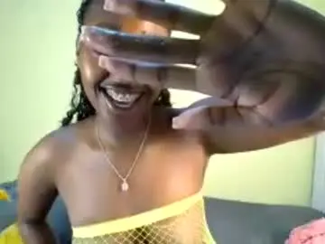 Chaturbate Live Sex of elowen655796