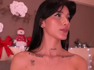 Chaturbate Best live sex cam show of evamoretti