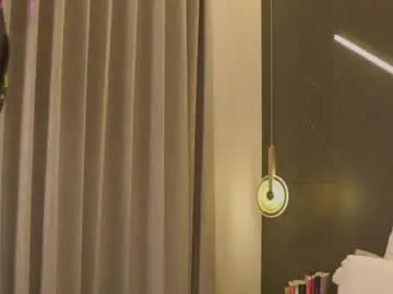 Chaturbate Live Sex Cam of evamoretti