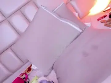 Chaturbate Live Sex Cam of samantaramoos