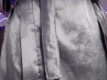 Chaturbate Nude Webcam of alektra_bryce